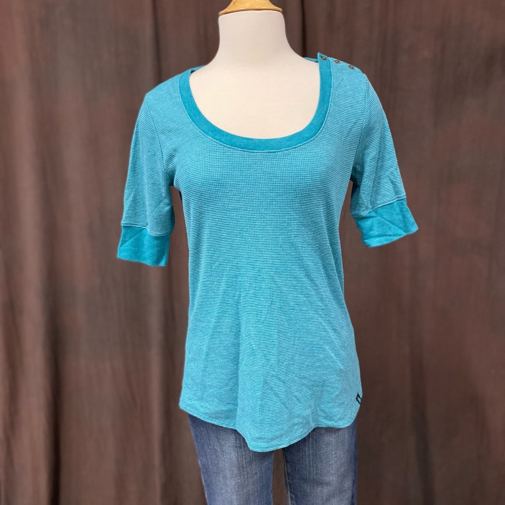 North Face 3/4 Sleeve Tee
